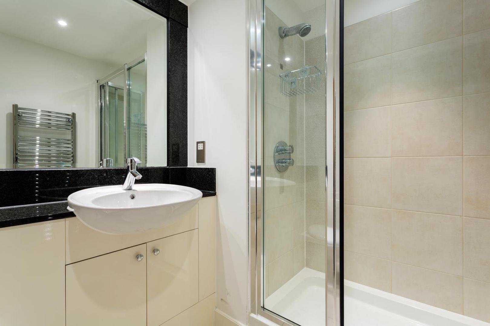 Veeve - Modernist Wharf Appartement Londen Buitenkant foto